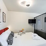 Ionian Pearl Никиана