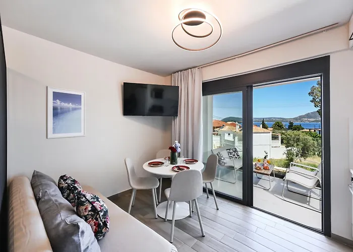 Ionian Pearl Апартаменты *